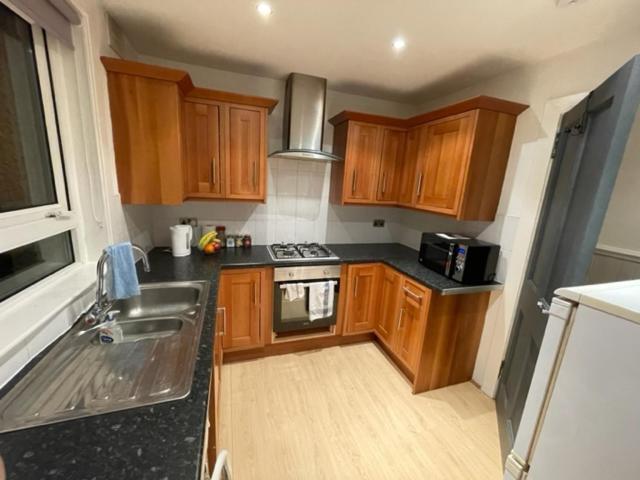 Lovely 2Br Gem Near To Wsu, City. Paisley Zewnętrze zdjęcie